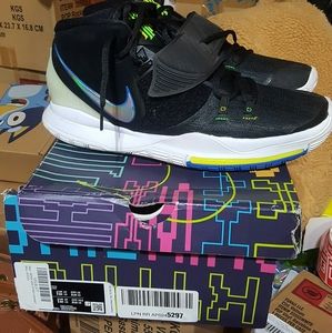 Nike Men's Kyrie 6 Basketball Shoes